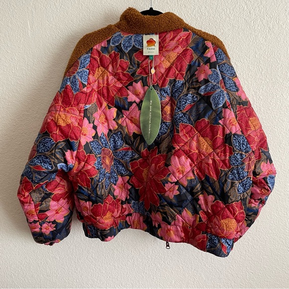 NWT FARM RIO Toucanfly Reversible Floral Print Quilted Puffer Jacket Size L - Picture 13 of 14